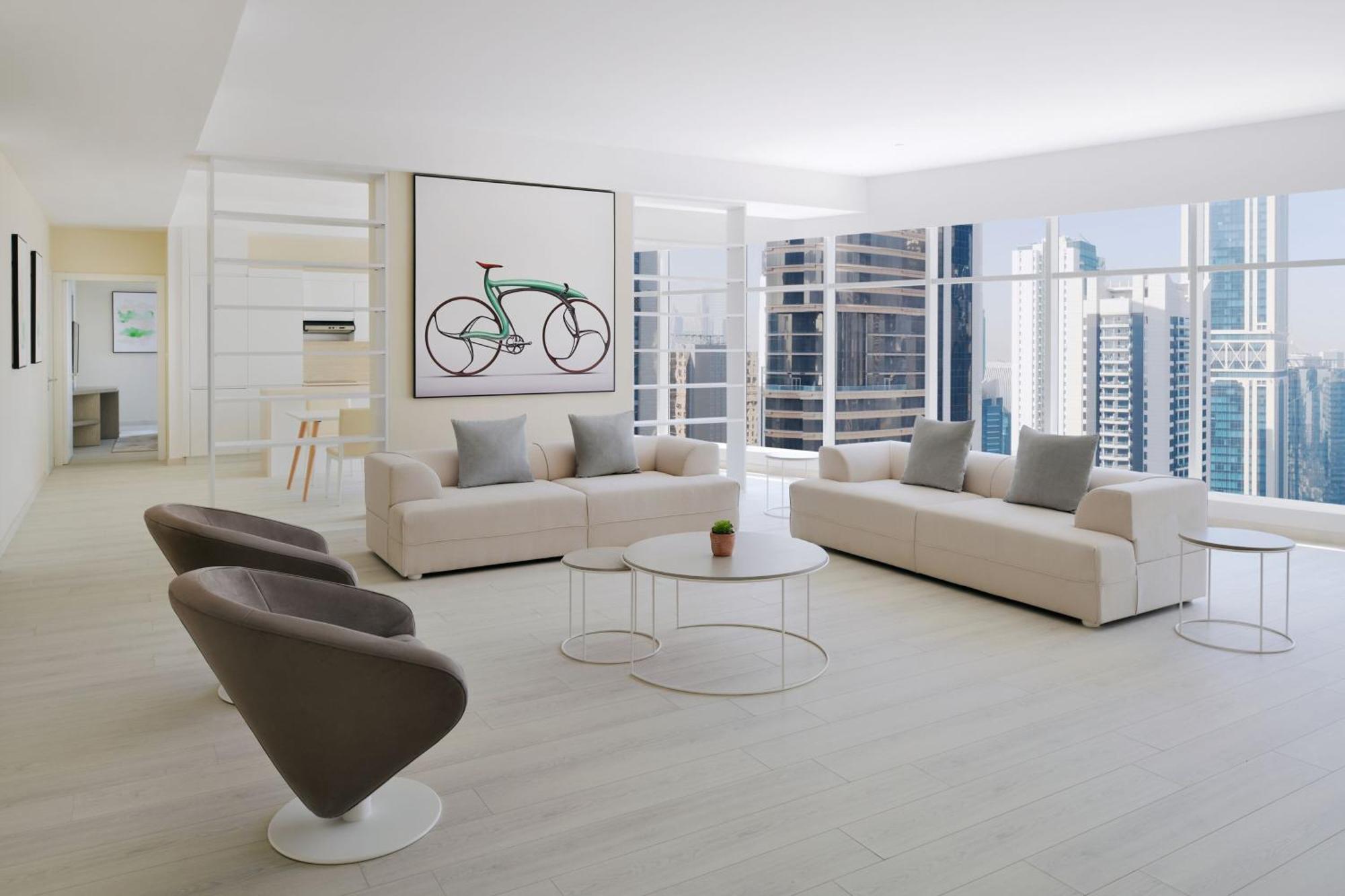 Hotel Element By Westin West Bay Ad-Dauha Zewnętrze zdjęcie The interior of a typical condominium